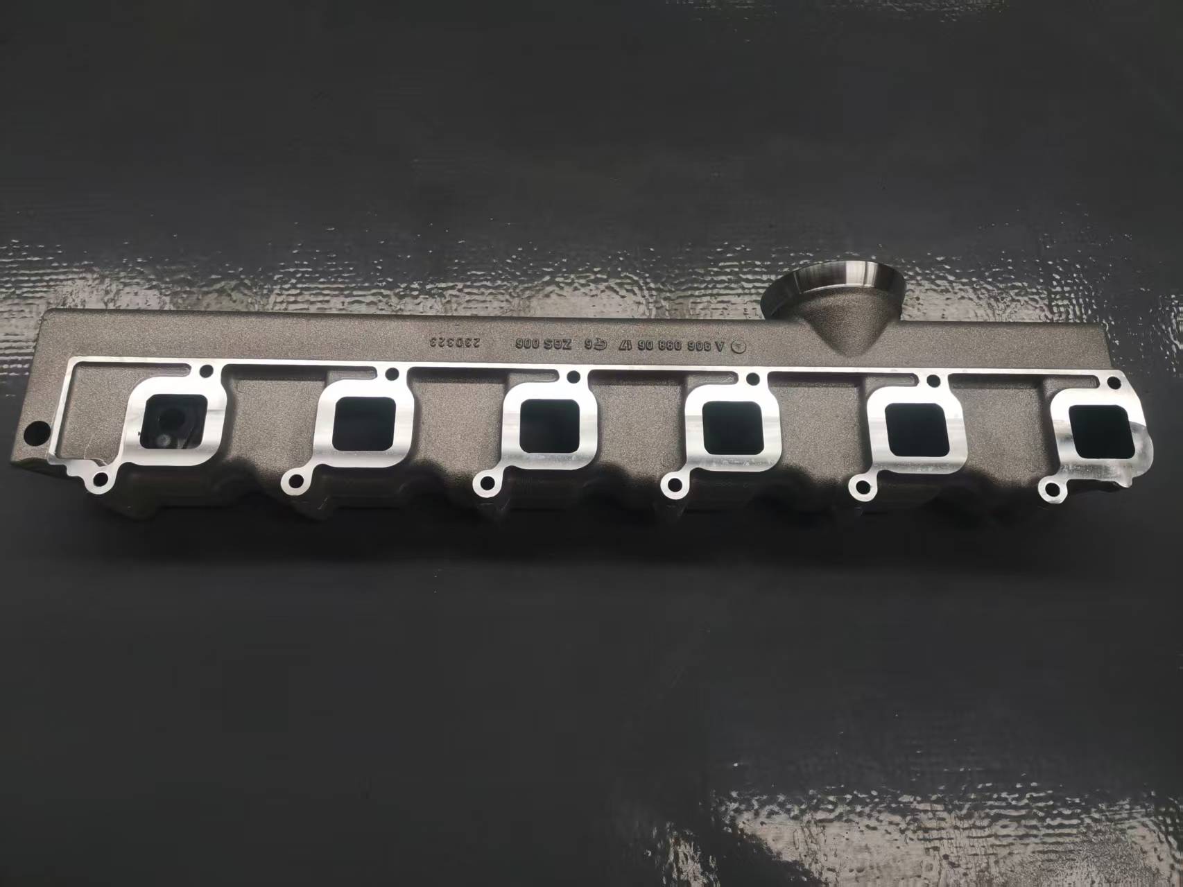 道依茨奔馳OM926發(fā)動機外殼50511758/9060980617